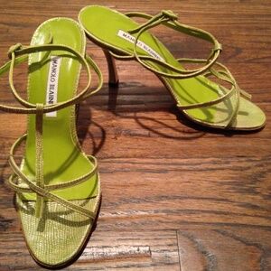 Manolo Blahnik Green Snakeskin Megara Womens Size 38